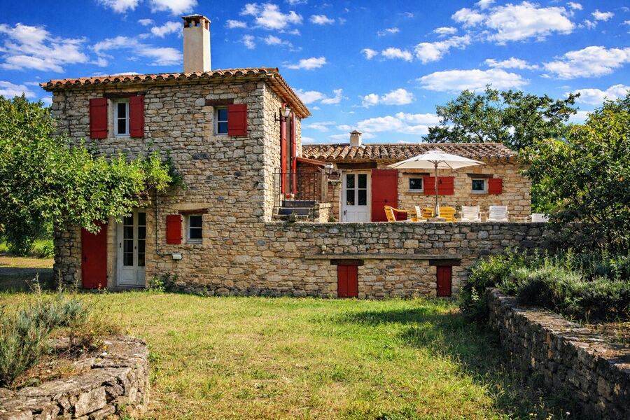 Façade, Le Bastidon — location en Luberon
